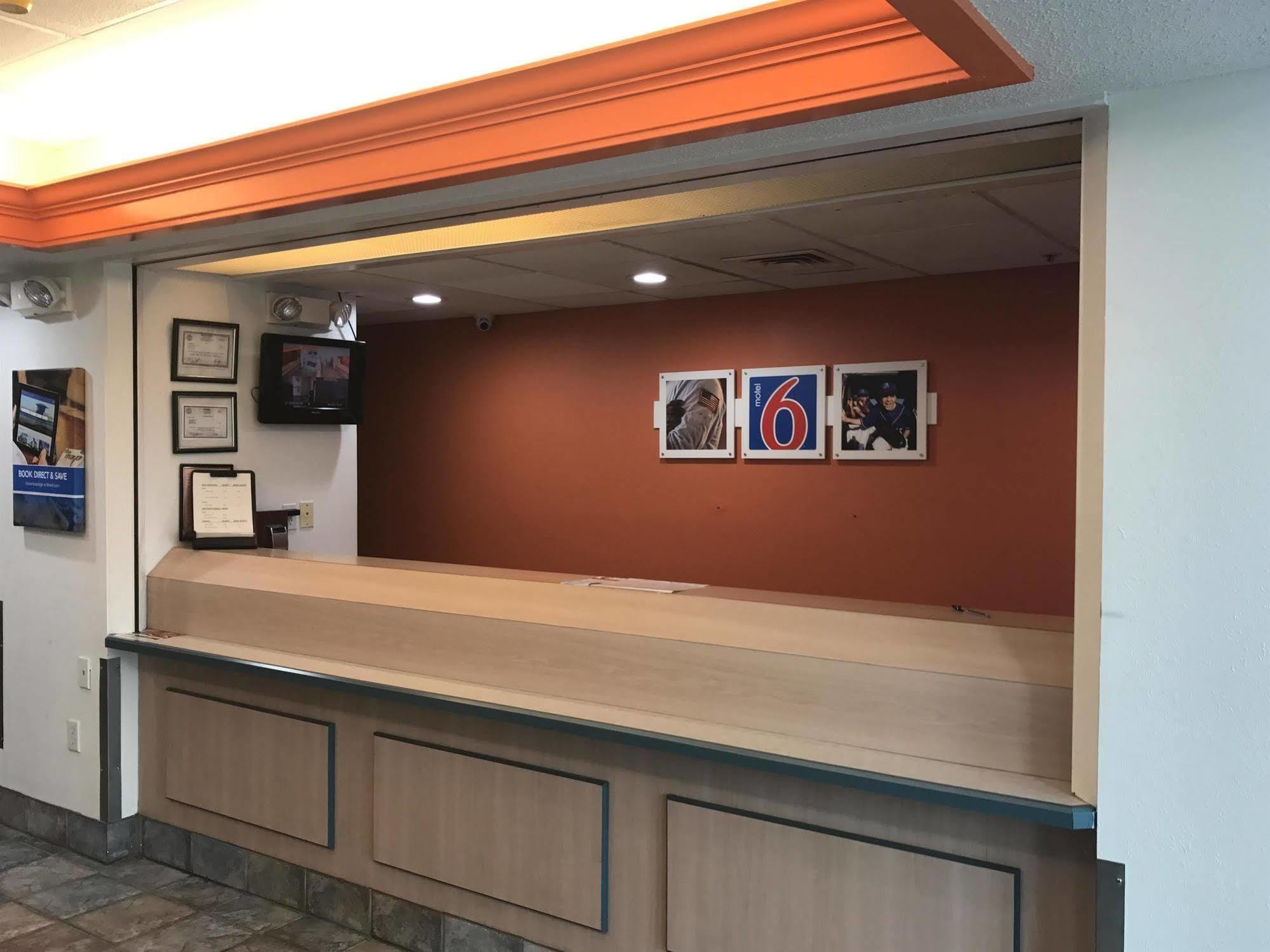 Motel 6-Newport, Tn المظهر الخارجي الصورة